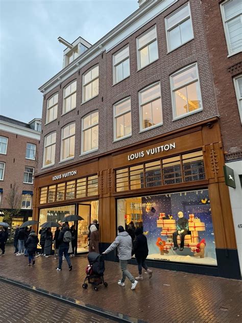 lv amsterdam pc hooftstraat|louis vuitton amsterdam locations.